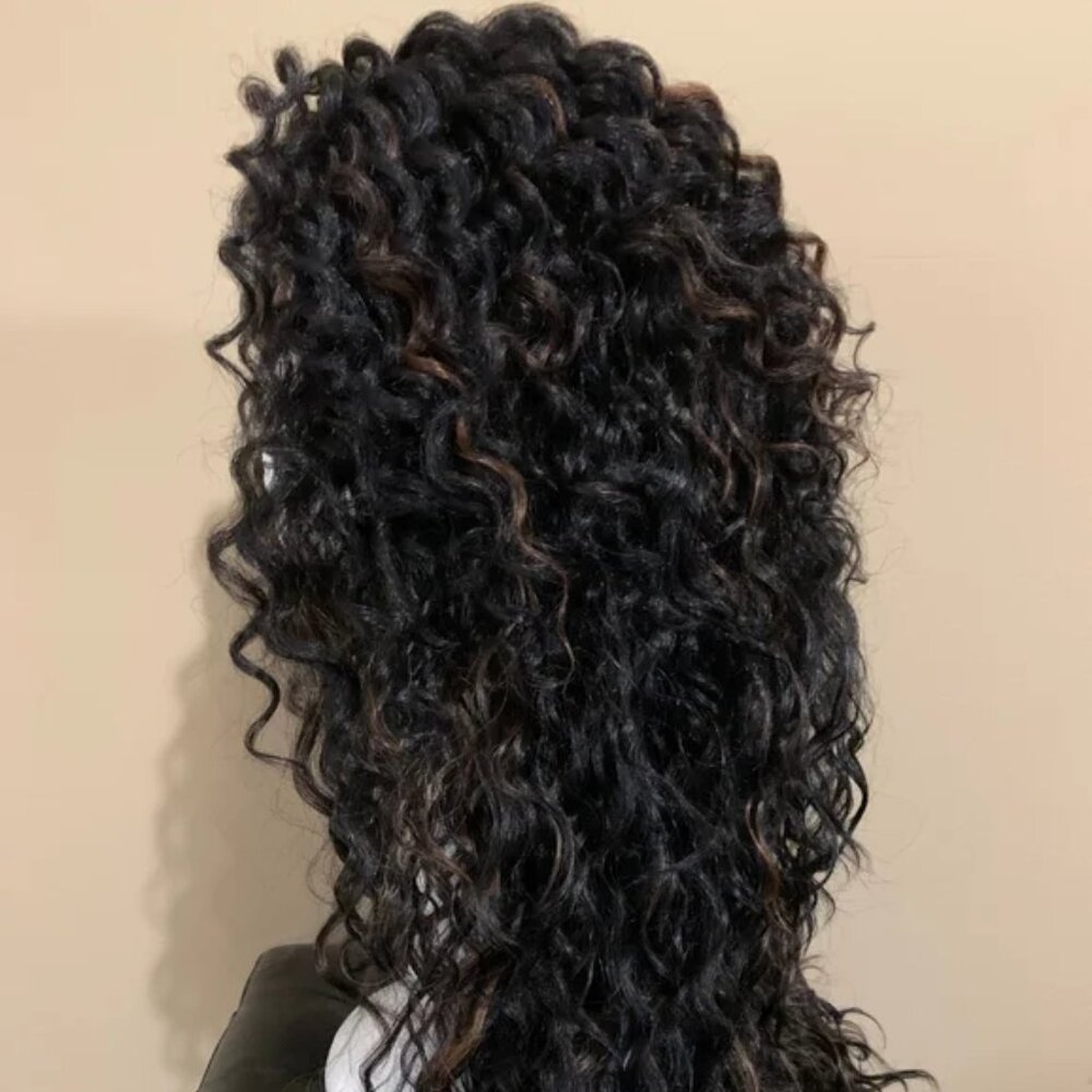 3 Wigs Bundle - Picture 9 of 10